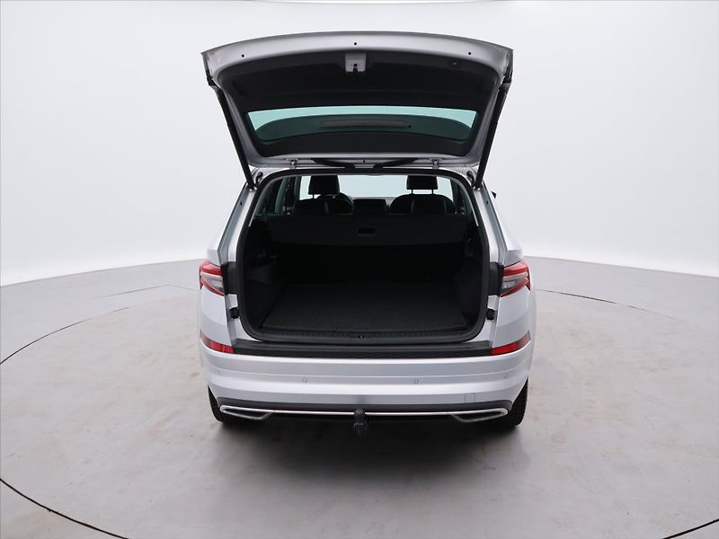 Škoda Kodiaq 2,0 TDI 147 kW L&K 4x4 DSG DPH - fotka 9 z 35