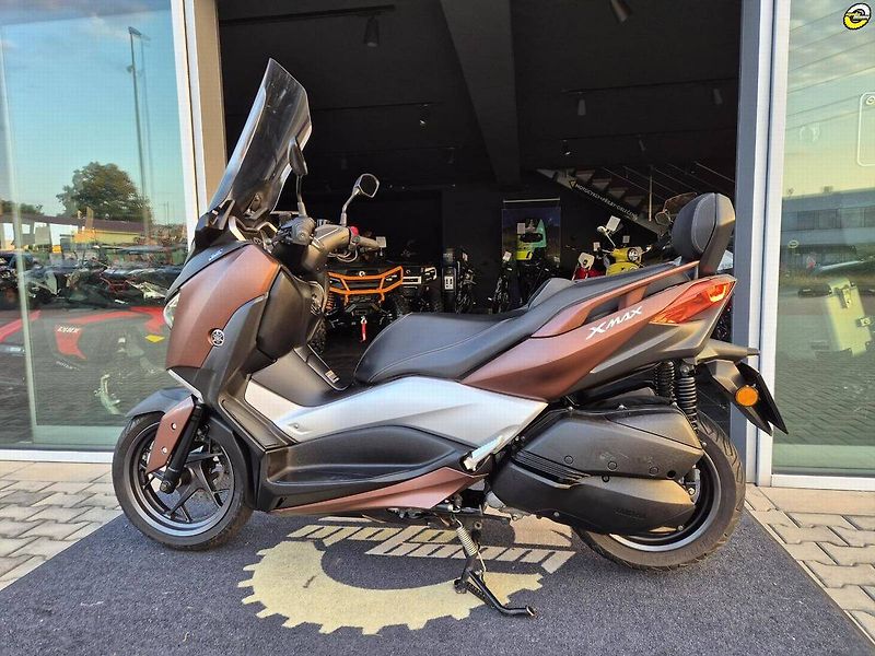 Yamaha X-Max 300 (2018) - fotka 7 z 24