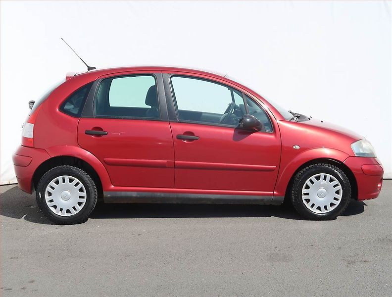 Citroën C3 (2007) 1.1 i, po STK, jezdí výborně - fotka 6 z 15