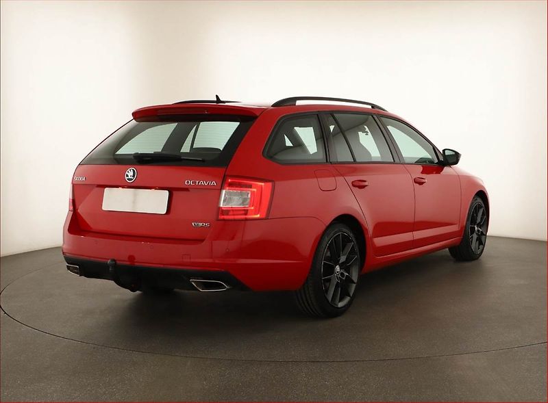 Škoda Octavia (2015) RS 2.0 TDI, Automat - fotka 5 z 16