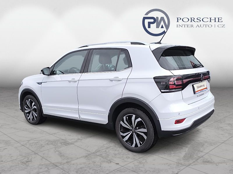 Volkswagen T-Cross 1.0 TSi R-Line - fotka 8 z 21