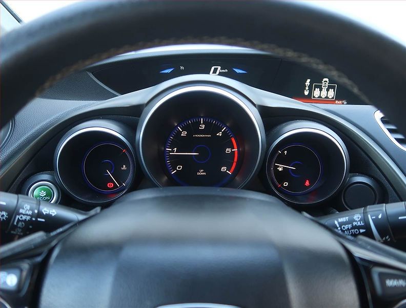 Honda Civic (2014) 1.6 i-DTEC, Serv.kniha - fotka 11 z 18