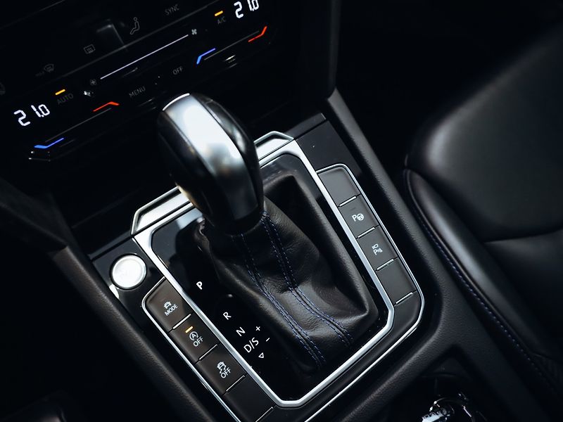 Volkswagen Arteon Shooting Brake R SB 4M - 235kW - TOP - fotka 14 z 31