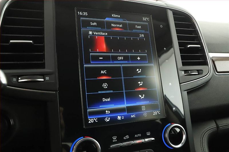 Renault Koleos (2020) Intens 2.0 dCi - fotka 17 z 20