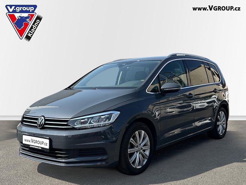 Volkswagen Touran (2023) 1.5 TSI 110 kW  - fotka 2 z 25