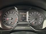 Škoda Octavia (2014) 1.6 TDI, Serv.kniha, Navi - náhled 11