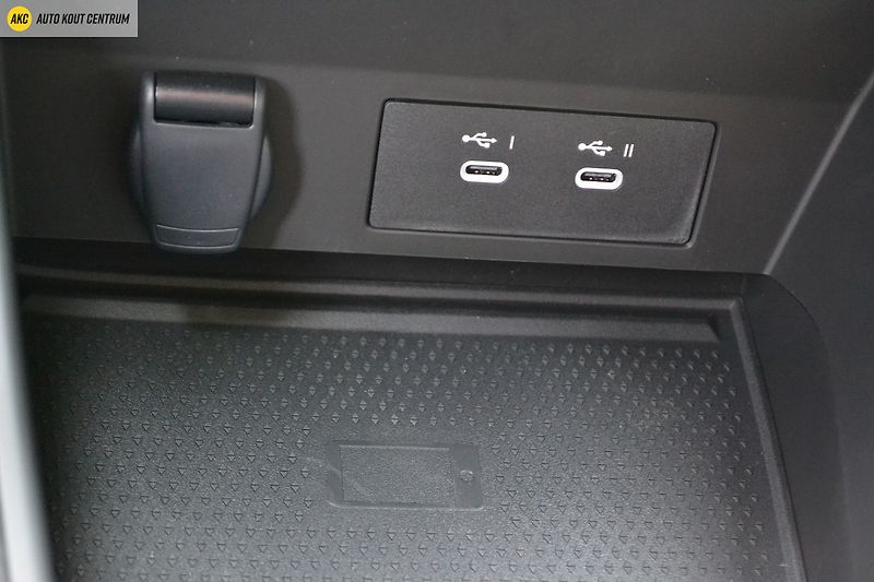 Renault Captur Techno TCe 90 - fotka 22 z 50
