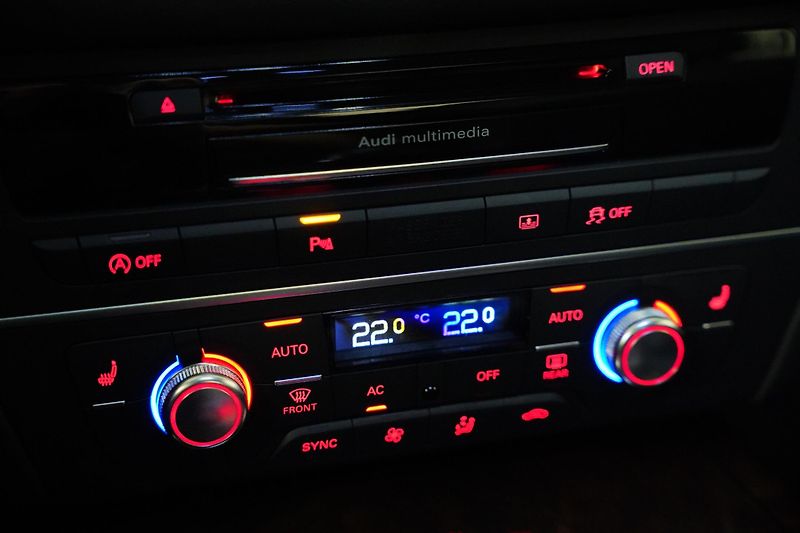 Audi A6 - fotka 23 z 27