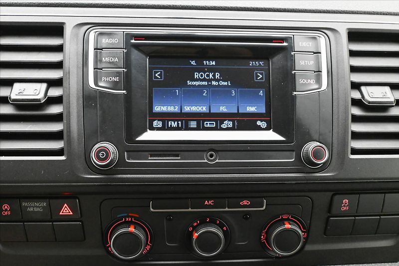 Volkswagen Transporter 2,0 TDI 110kW LONG KLIMA Záruk - fotka 19 z 28