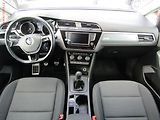 Volkswagen Touran (2015) 1.6TDI, AC, výhřev sed - náhled 8