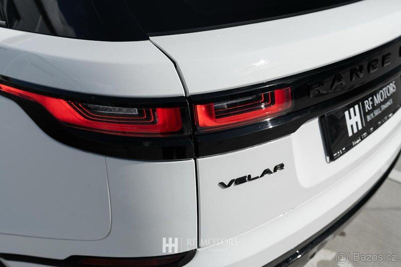 Land Rover Range Rover Velar (2022) P250 R-Dynamic 250 PS 4x4 - fotka 10 z 20