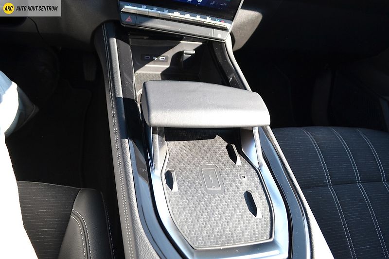 Renault Austral TECHNO FULL HYBRID E-TECH FULL - fotka 25 z 60