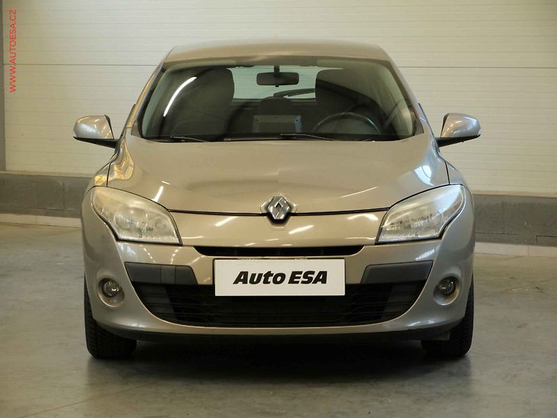 Renault Mégane (2009) 1.6i, ČR, AC, temp - fotka 2 z 22