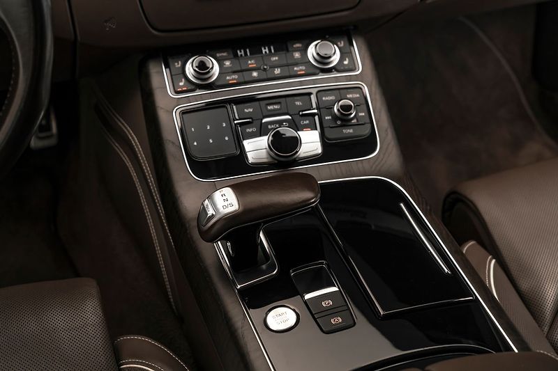 Audi A8 4,2 TDI quattro, Design - fotka 17 z 27
