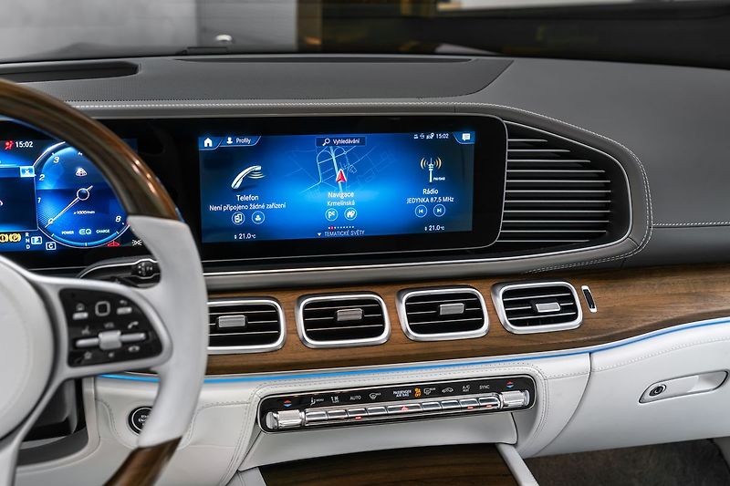 Mercedes-Benz GLS 4MATIC MAYBACH - fotka 18 z 27