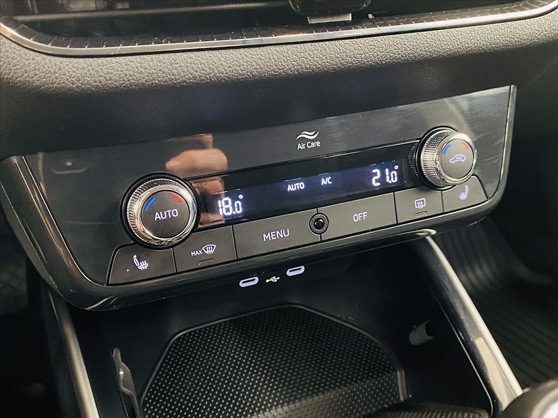 Škoda Fabia 1,0 TSI 81kW Style Plus - fotka 17 z 25