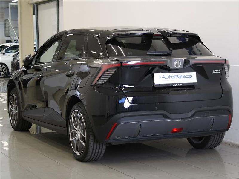 MG MG4 0,0 77kWh Exclusive 30tkm. ČR - fotka 3 z 26