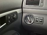 Volkswagen Touran (2015) 1.2 TSI, Serv.kniha, Tempomat - náhled 16
