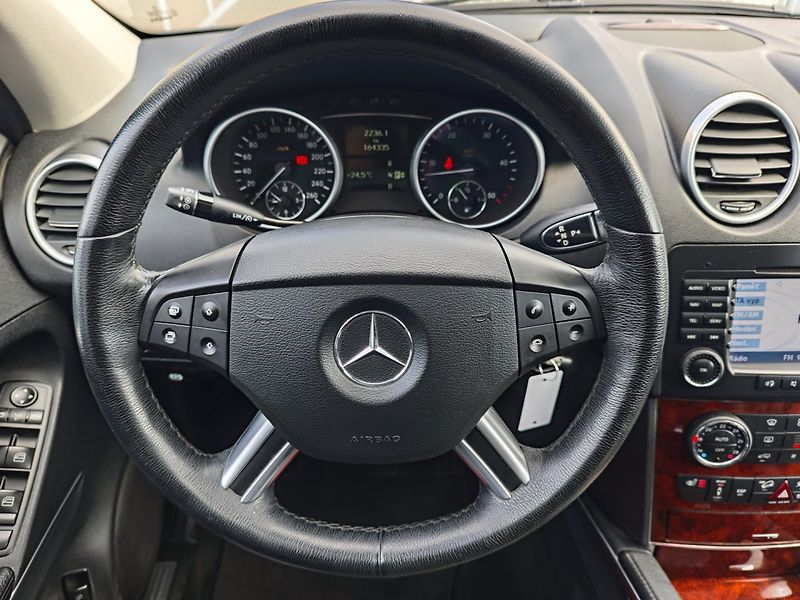 Mercedes-Benz Třídy M (2006) 320CDi 4Matic AirMatic nové ČR - fotka 16 z 47