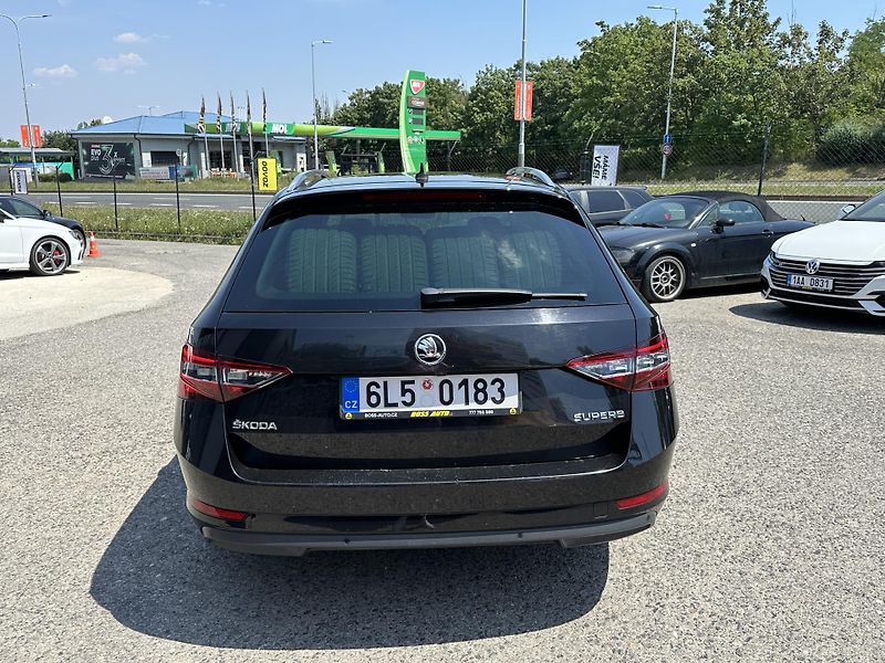 Škoda Superb (2016) Skoda Superb 2016 - fotka 6 z 21