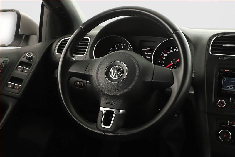 Volkswagen Golf (2011) Comfortline 1.2 TSI - fotka 12 z 15