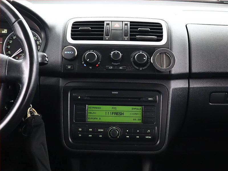 Škoda Fabia (2008) 1.2 12V, po STK, levný provoz - fotka 10 z 14