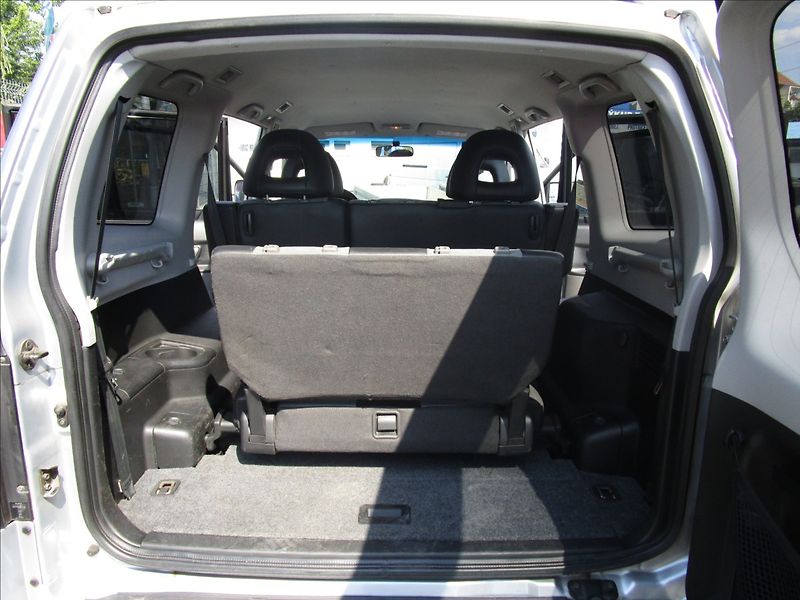 Mitsubishi Pajero 3.2 Di-D, 4x4, aut. klima, 7 m - fotka 45 z 54