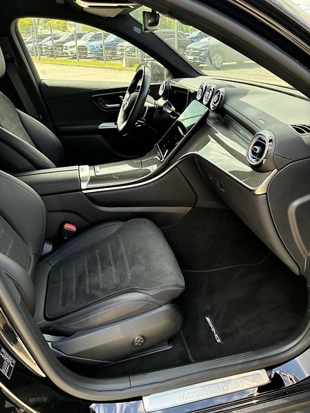 Mercedes-Benz GLC (2025) 220d 4MATIC kupé - fotka 8 z 17