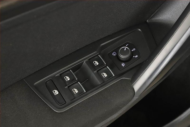 Volkswagen Tiguan Allspace (2023) Life 1.5 TSI - fotka 16 z 17