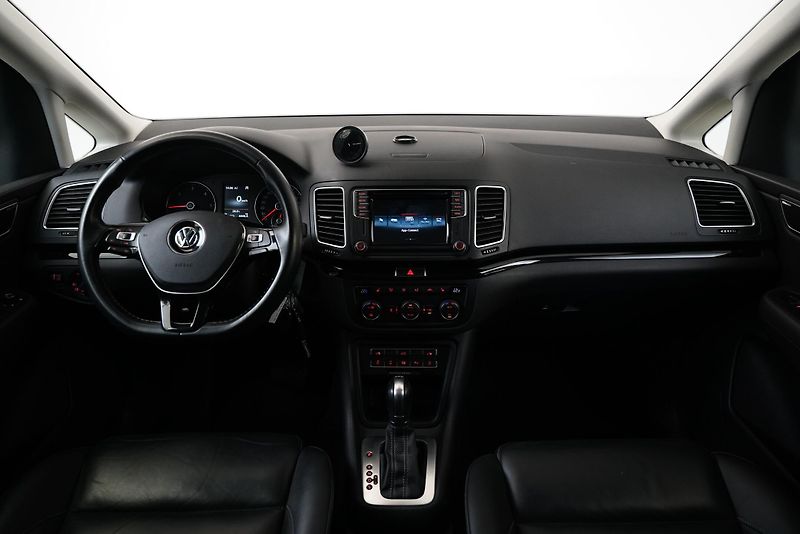 Volkswagen Sharan - fotka 6 z 6