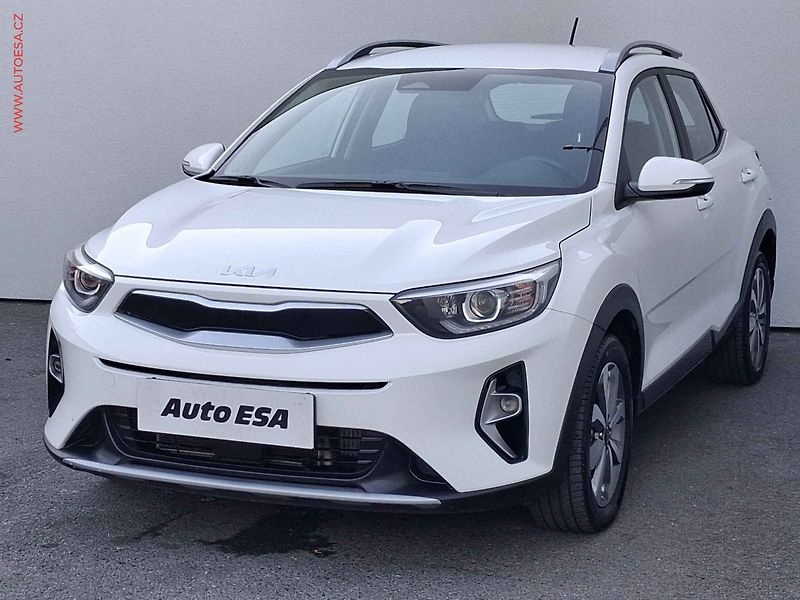 Kia Stonic (2022) 1.0T-GDi, 1.maj,ČR, AT,p - fotka 3 z 18