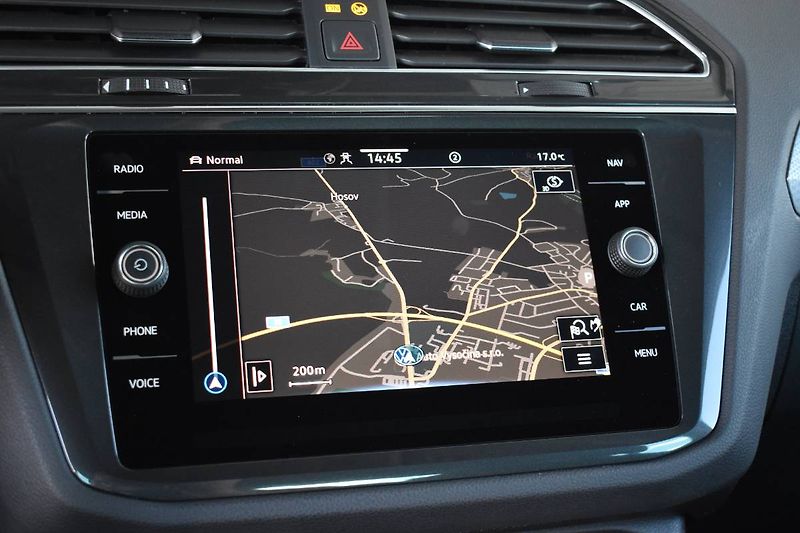 Volkswagen Tiguan (2023) 1.5TSI 5let záruka,manuál - fotka 17 z 24
