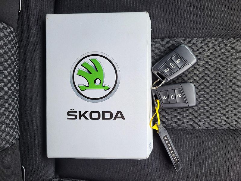 Škoda Fabia IV 1.0 TSI STYLE - fotka 41 z 44