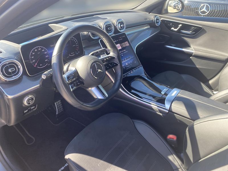 Mercedes-Benz Třídy C Mercedes-Benz C 300 e T AMG - fotka 12 z 20