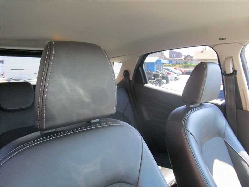 Ford EcoSport 1.5TDCi aut. Klima - fotka 19 z 38