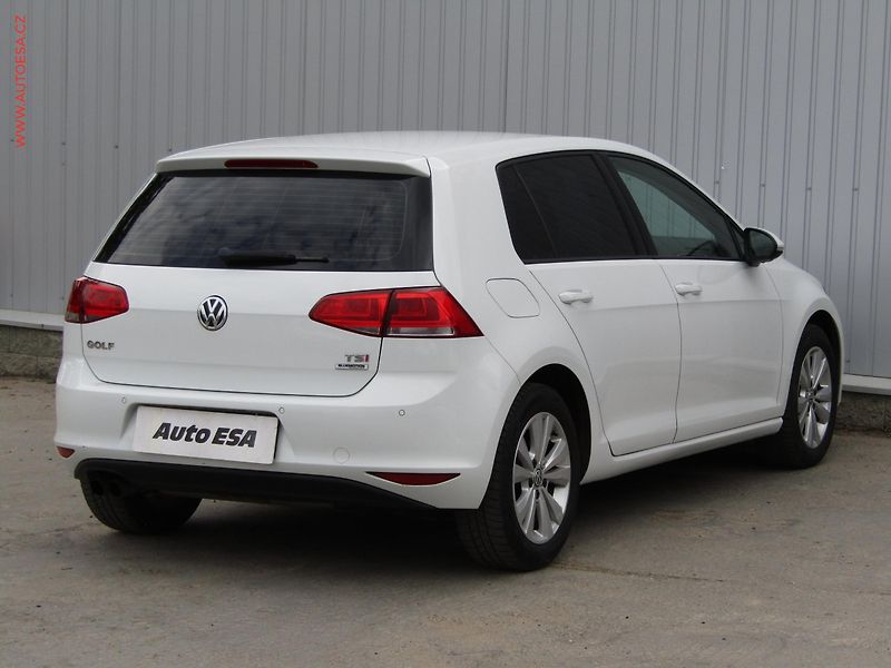 Volkswagen Golf (2016) 1.4TSI, ČR - fotka 4 z 17