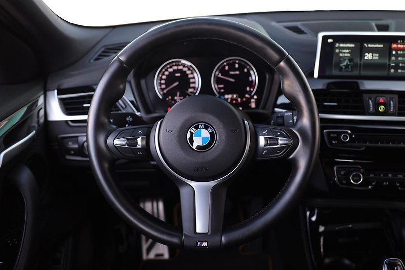 BMW X2 xDrive20d - fotka 13 z 15
