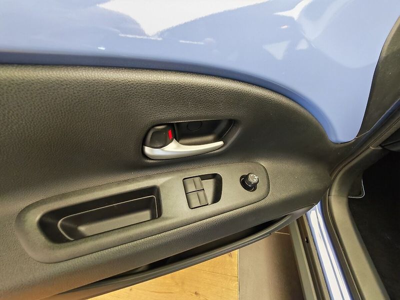 Toyota Aygo 1.5 HEV - fotka 16 z 33