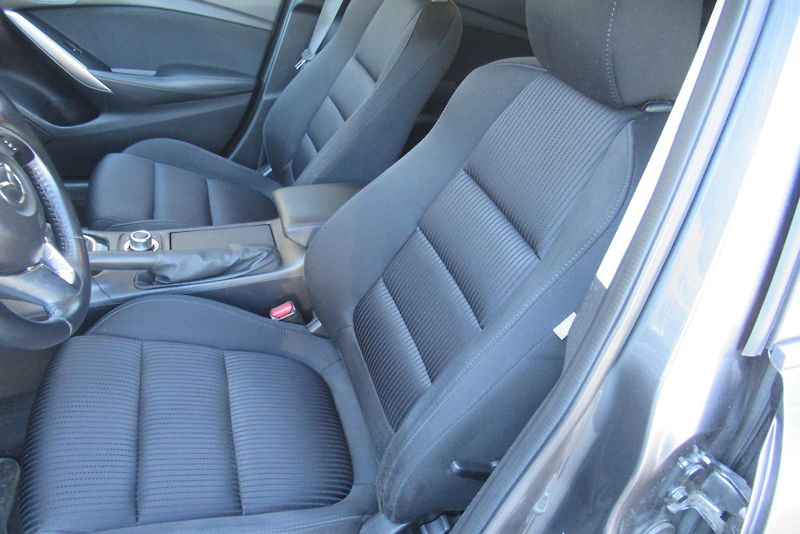 Mazda 6 2.2 CD AUT. KLIMA SADA KOL - fotka 12 z 26