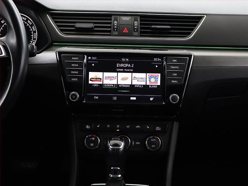 Škoda Superb (2016) Style 2.0 TDI, Automat - fotka 10 z 24
