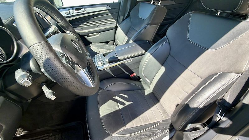 Mercedes-Benz Třídy M (2015) 350CDI 4M W166 AMG AIRMATIC ČR - fotka 14 z 27