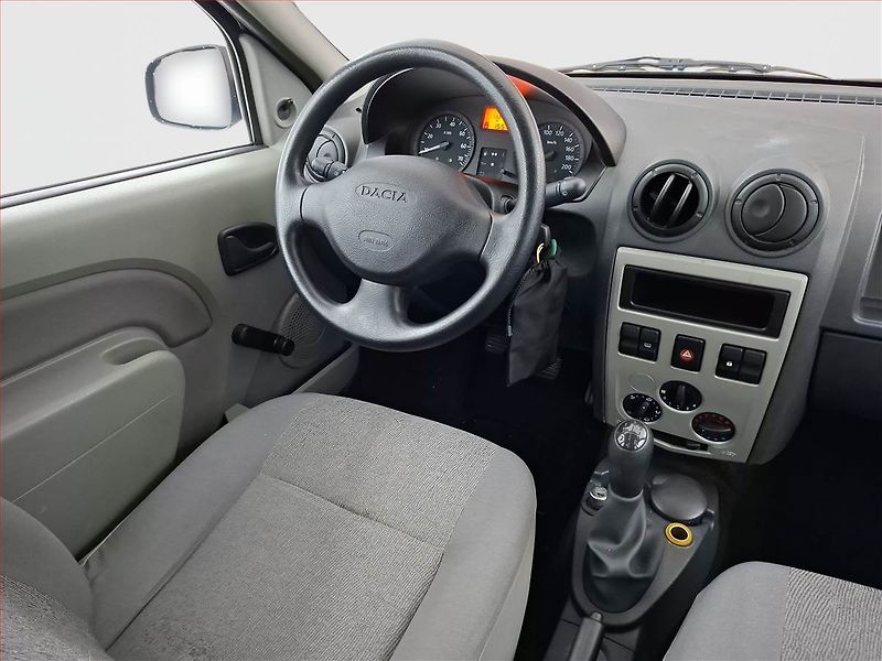 Dacia Logan (2007) 1.6, ČR,1.maj, nová STK - fotka 7 z 13