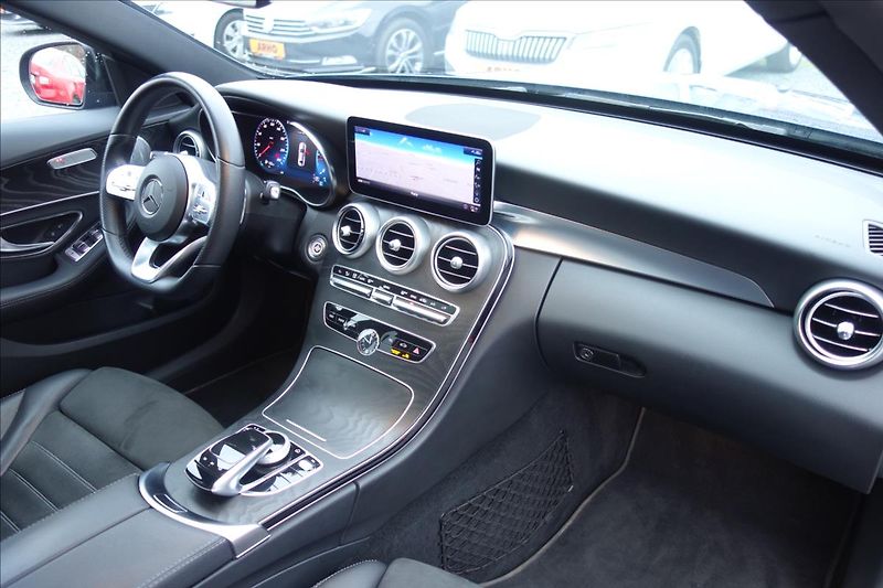 Mercedes-Benz Třídy C 220 CDi,ČR,1 MAJ.,4M,AMG. - fotka 13 z 43