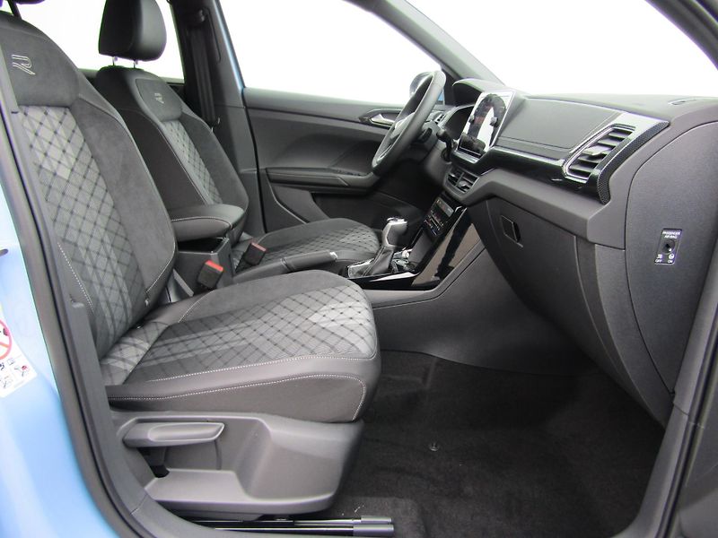Volkswagen T-Cross R-Line People1.5 TSI 110 kW 7D - fotka 25 z 34