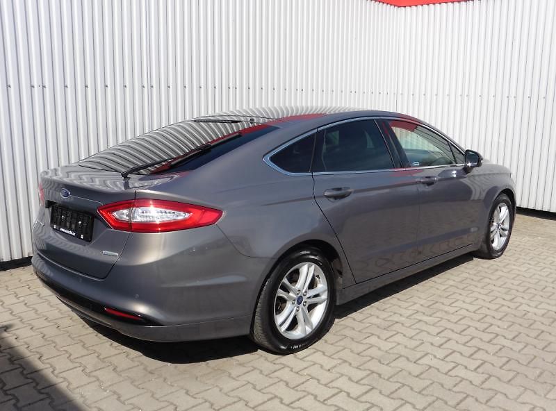 Ford Mondeo Titanium 1.5 EcoBoost - fotka 4 z 14