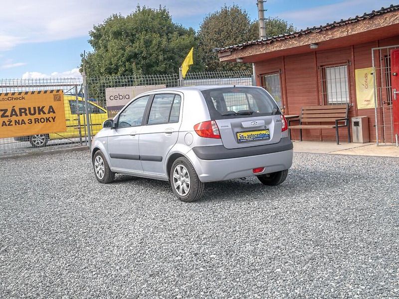 Hyundai Getz (2006) 1.4i 71KW – KLIMATIZACE - fotka 7 z 33
