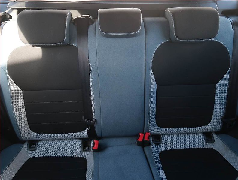 Škoda Fabia (2016) Style 1.2 TSI, Park. senzory - fotka 10 z 19