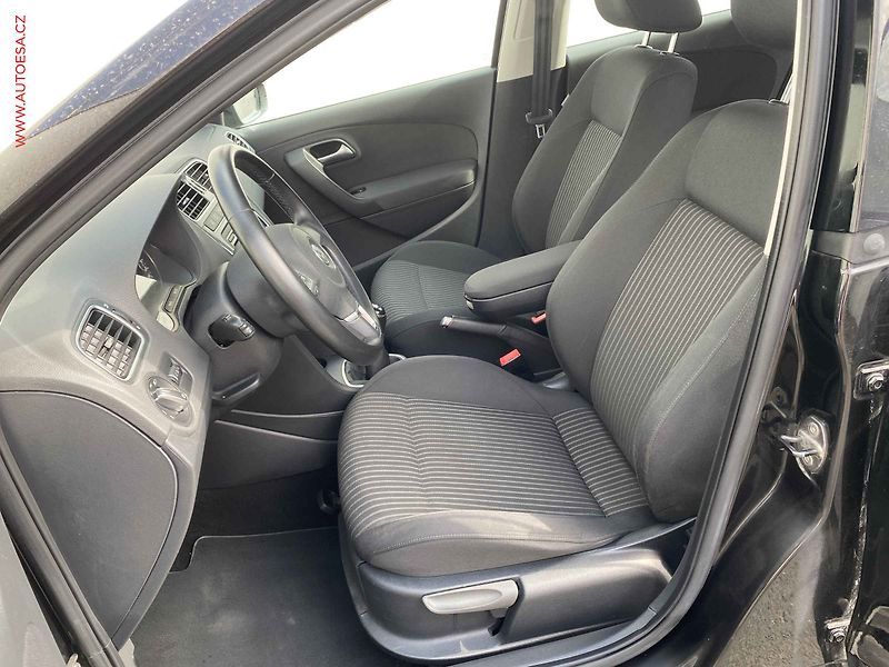 Volkswagen Polo (2014) 1.2 TSi, STK6/28 - fotka 9 z 17