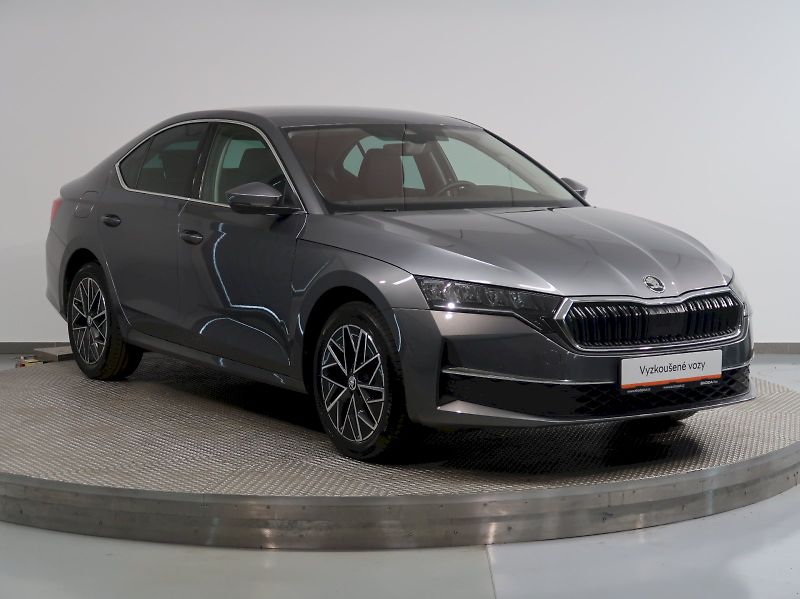 Škoda Octavia (2024) TOP SELECTION 2.0TDI 110KW DSG - fotka 6 z 38