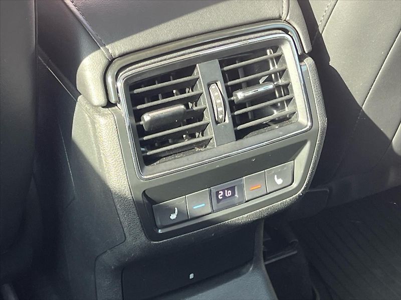 Škoda Kodiaq 2,0 TDi 140kW 7DSG 4x4 L&K - fotka 21 z 35